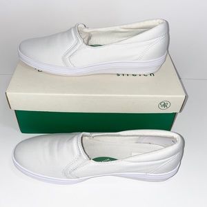 Grasshopper’s Stretch Women’s White Shoes Size 7.5